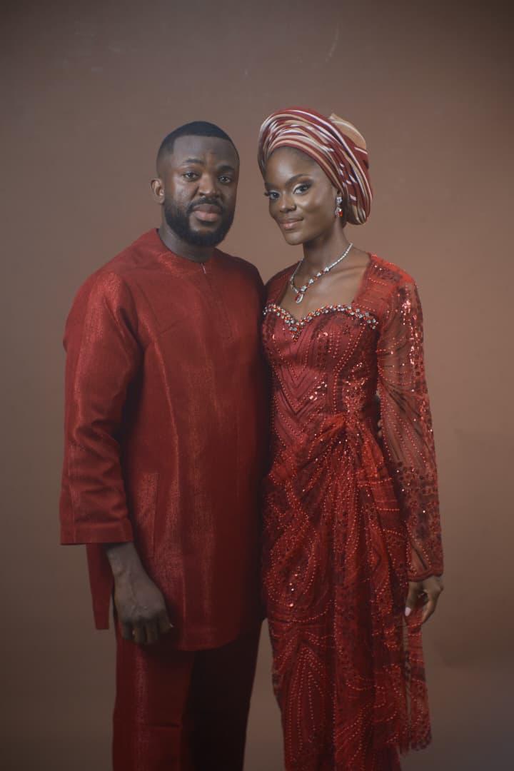 Ruth and Martins sitting together in the field